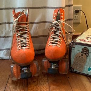 Moxi roller skates